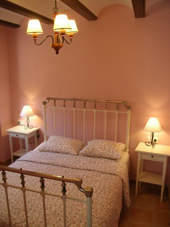 Apartamentos Cine Capicol Альбаррасін Номер фото